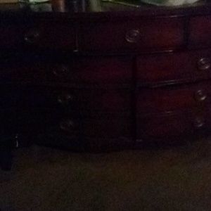 Meet your Posher, Irisha